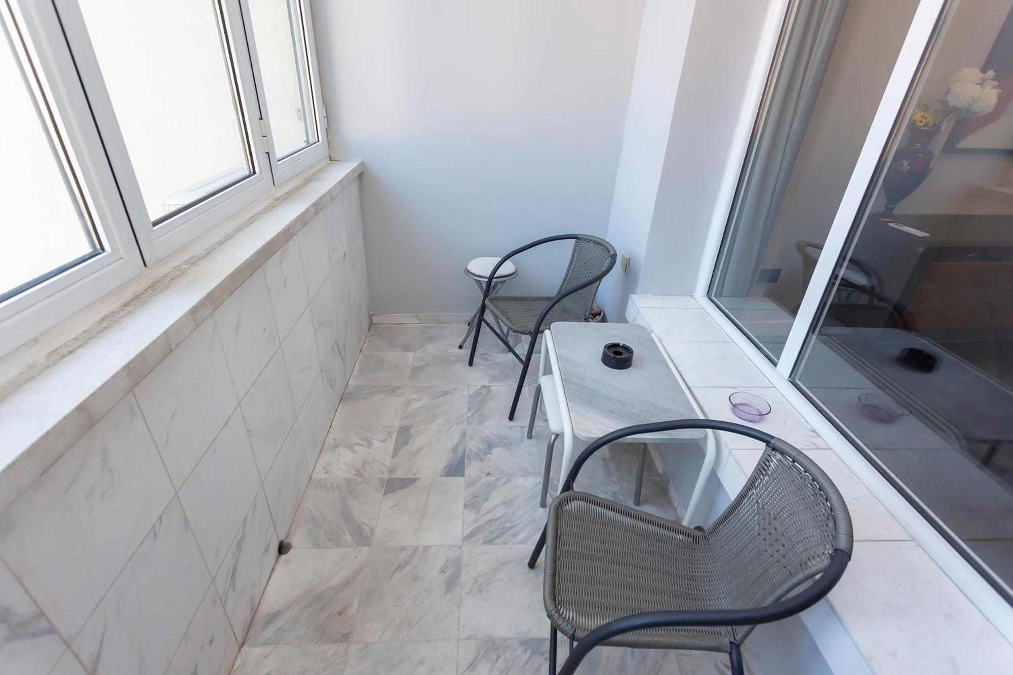 Urban Elegance Apartemen Sofia